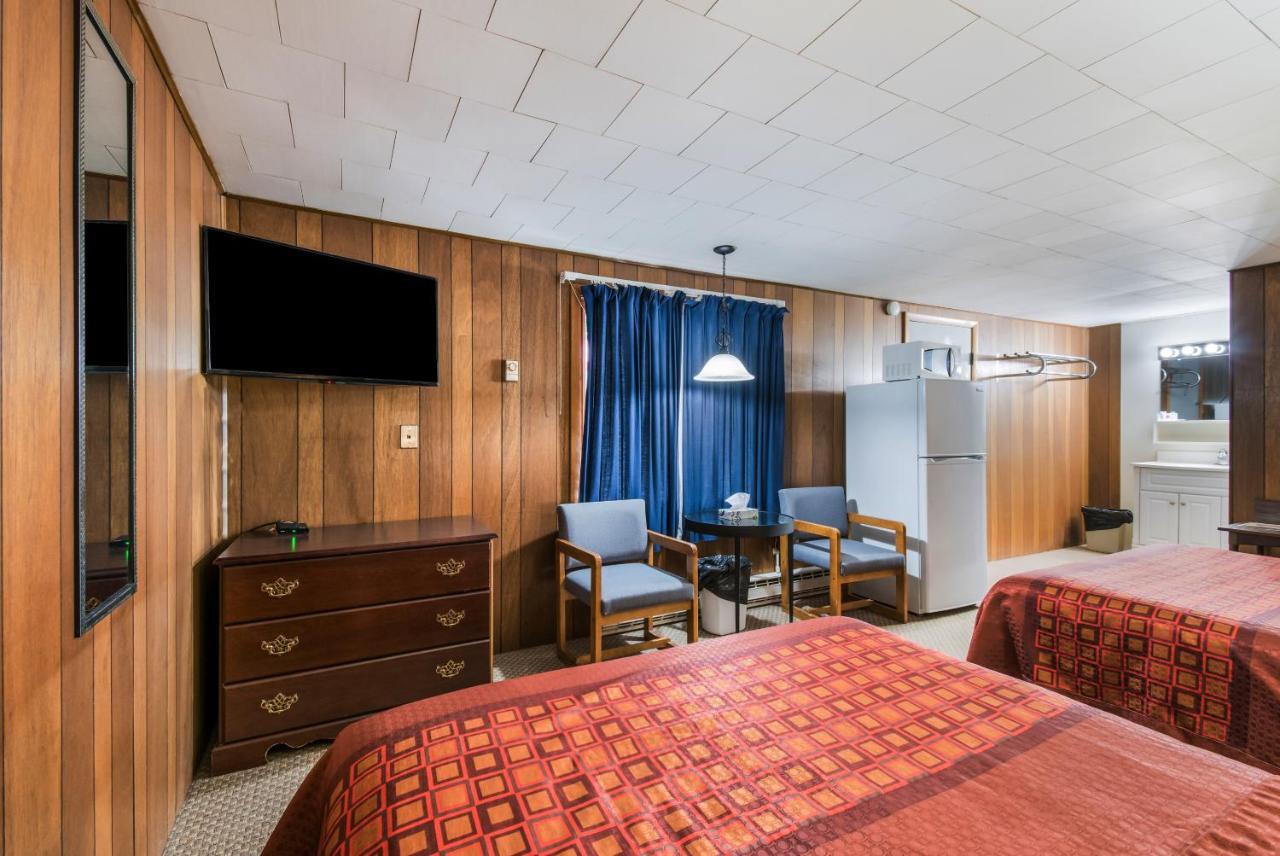 Highland Inn New Cumberland Esterno foto
